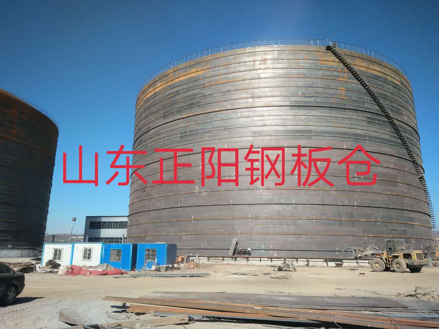 军垦路街道钢板仓的功能及特点