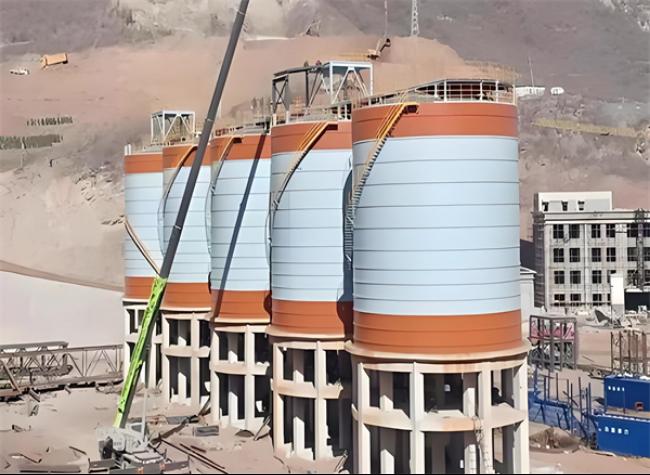 军垦路街道高架钢板仓